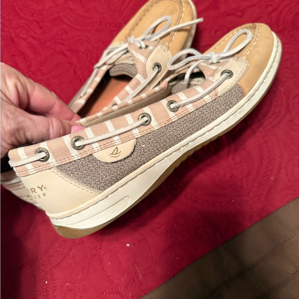 Sperry boat shoes. Size 9. Leather